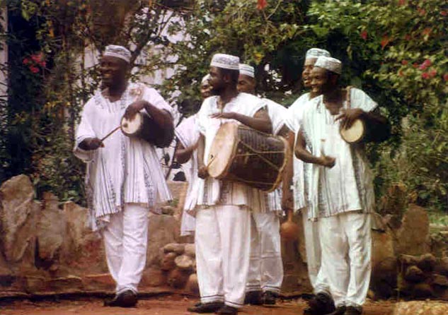 Mustapha Tettey Addy's group, 2001